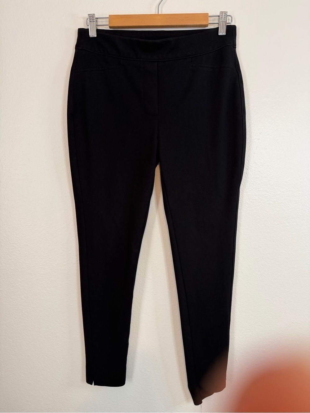 Chico’s Pants Stretch Pull-on Black Size 1R (med 8) Ankle Faux Fly Faux Pockets